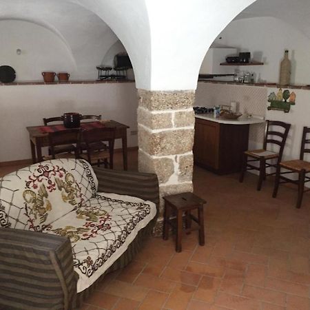 Le Siepi Country House سانتو ستيفانو دي سيسانيو المظهر الخارجي الصورة